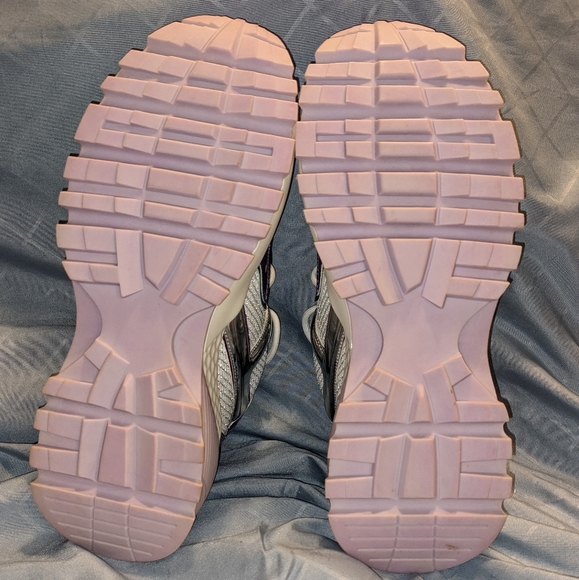 Purple🌈🌈 HOLOGRAPHIC 🌈🌈flame chunky sneakers - Picture 3 of 5